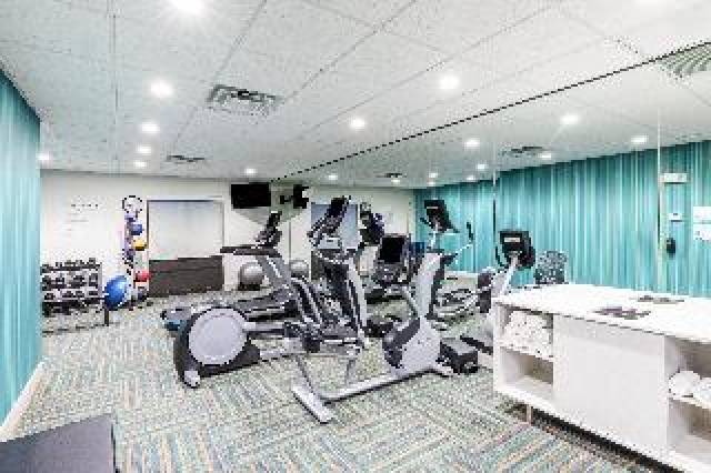 Desportos y Entretenimento