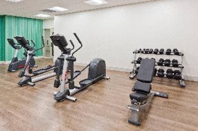 Desportos y Entretenimento