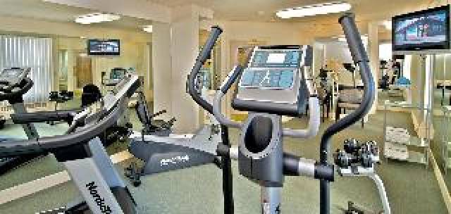 Desportos y Entretenimento