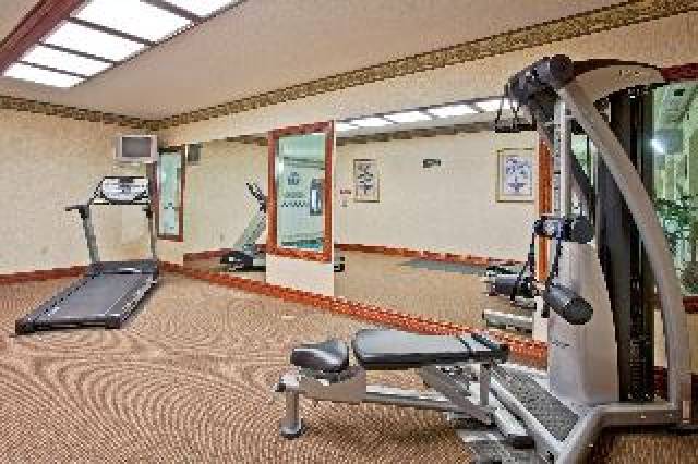Desportos y Entretenimento