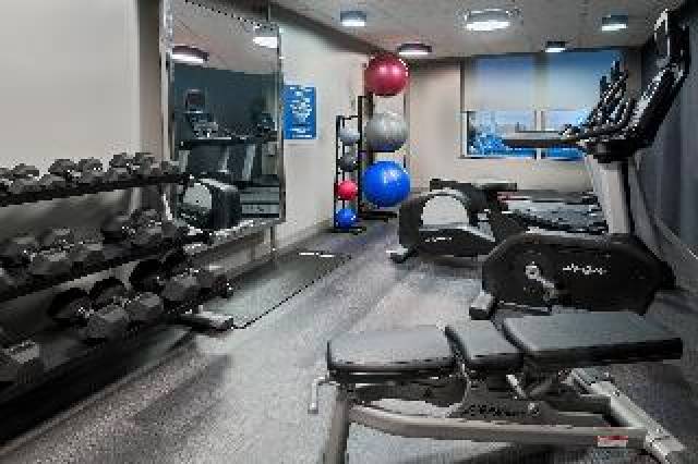 Desportos y Entretenimento