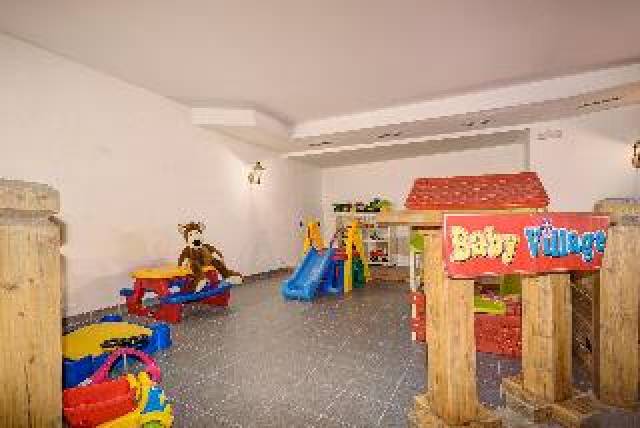 Desportos y Entretenimento