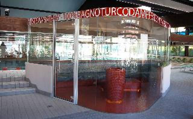 Desportos y Entretenimento
