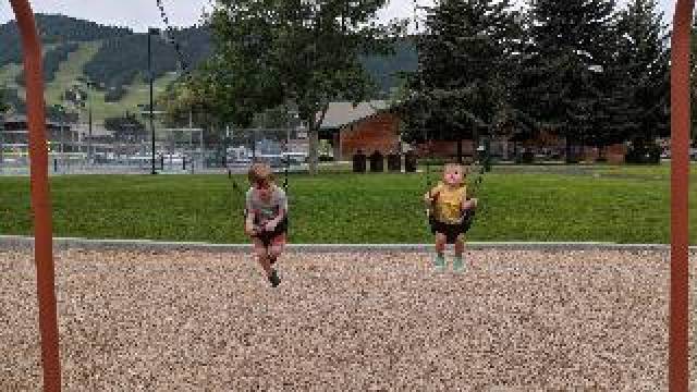 Desportos y Entretenimento