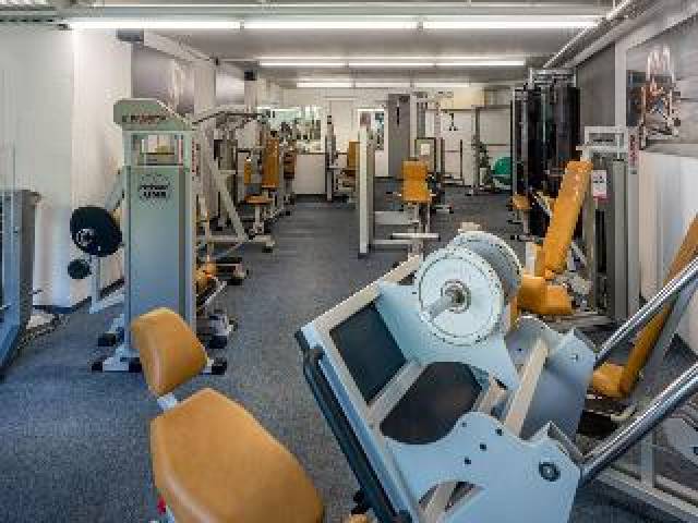 Desportos y Entretenimento