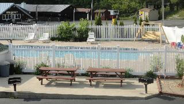 Desportos y Entretenimento