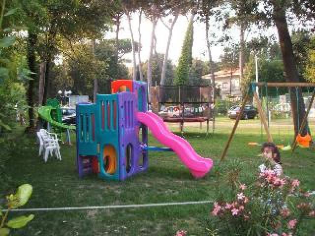 Desportos y Entretenimento