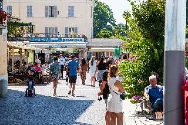 Desportos y Entretenimento