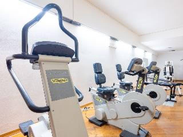 Desportos y Entretenimento