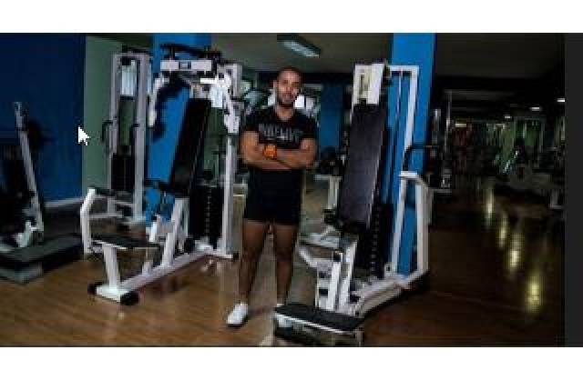 Desportos y Entretenimento