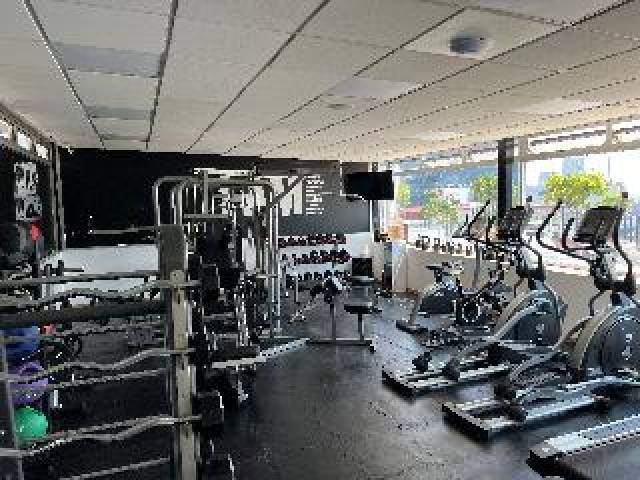 Desportos y Entretenimento
