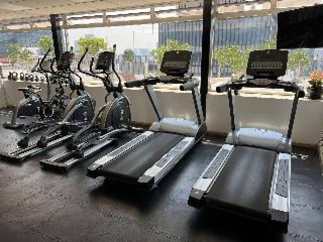 Desportos y Entretenimento