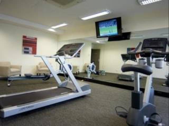 Desportos y Entretenimento