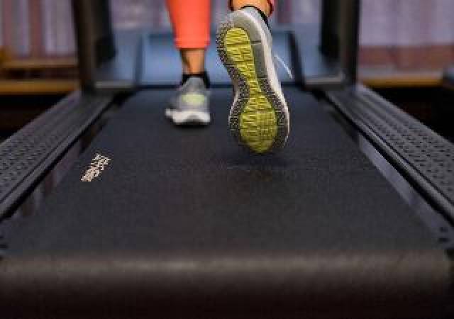 Desportos y Entretenimento