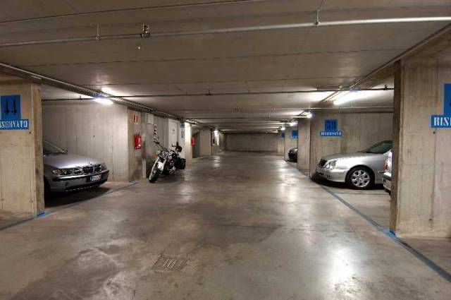 Desportos y Entretenimento