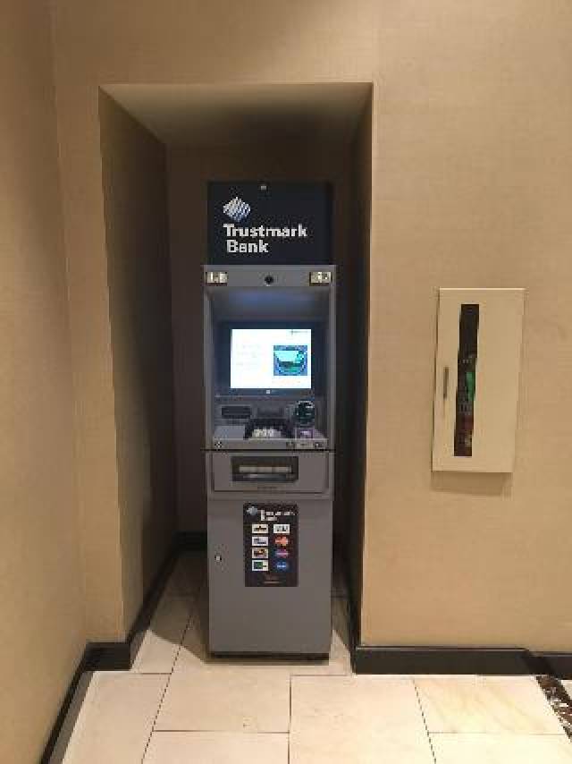 Desportos y Entretenimento