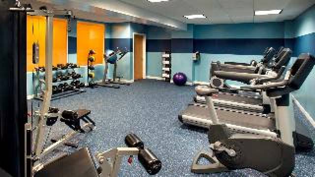 Desportos y Entretenimento