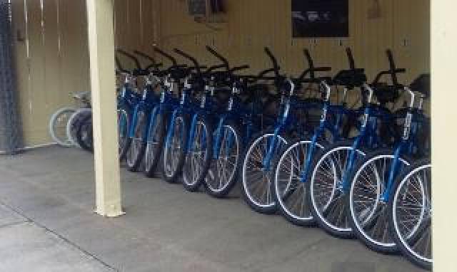 Desportos y Entretenimento