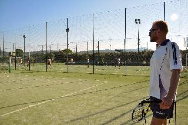 Desportos y Entretenimento