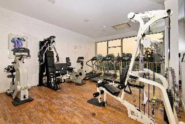 Desportos y Entretenimento