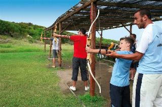 Desportos y Entretenimento