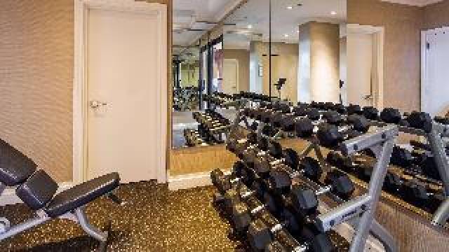 Desportos y Entretenimento