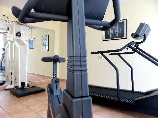Desportos y Entretenimento