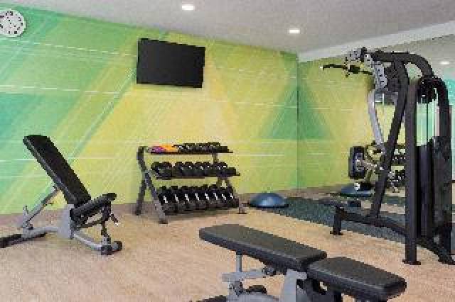 Desportos y Entretenimento