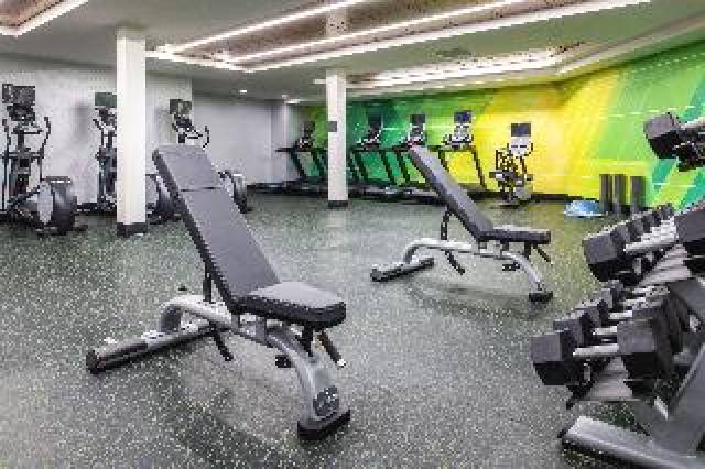 Desportos y Entretenimento