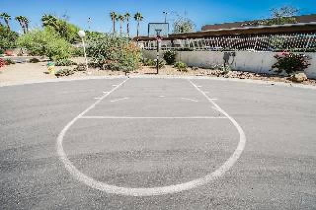 Desportos y Entretenimento