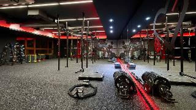 Desportos y Entretenimento