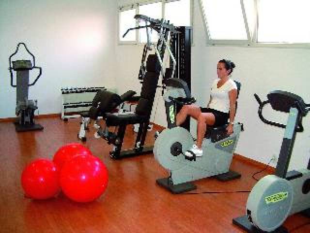 Desportos y Entretenimento