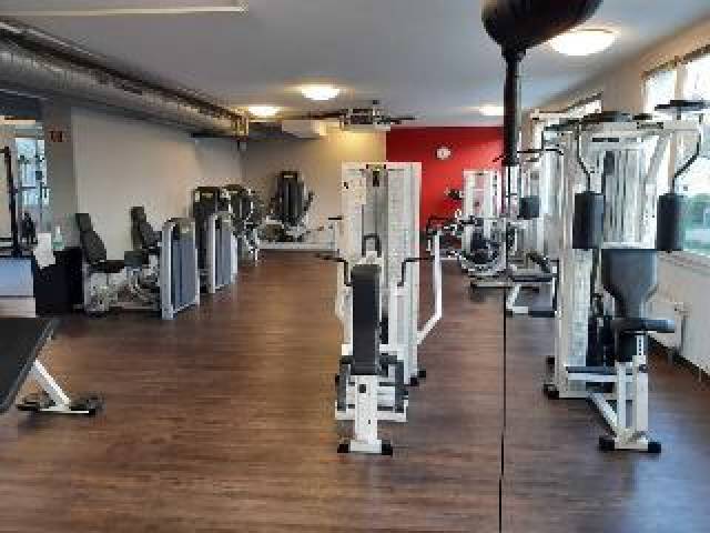 Desportos y Entretenimento