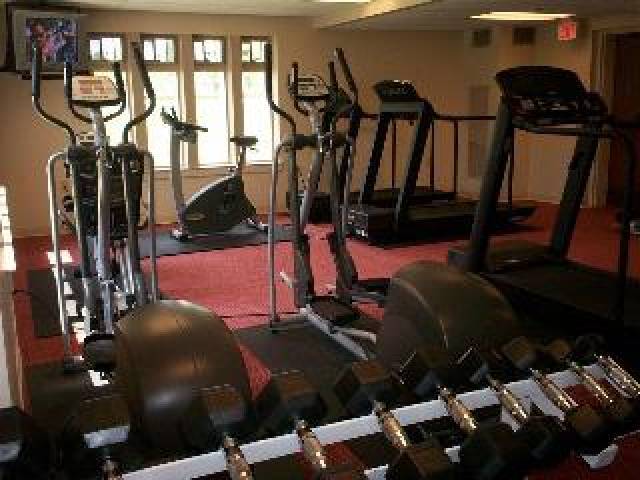 Desportos y Entretenimento