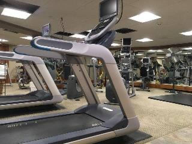 Desportos y Entretenimento