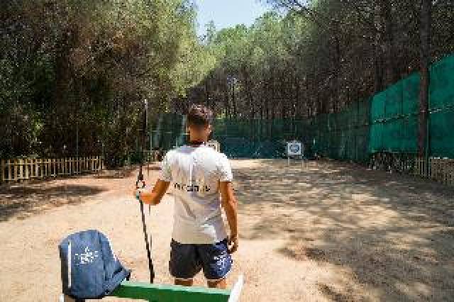Desportos y Entretenimento