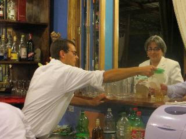 Bar