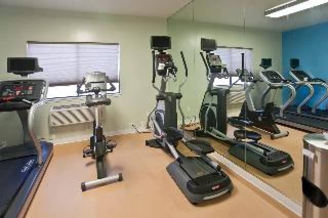 Desportos y Entretenimento
