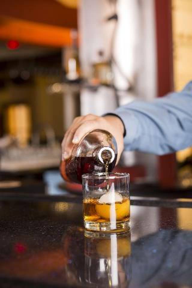 Bar