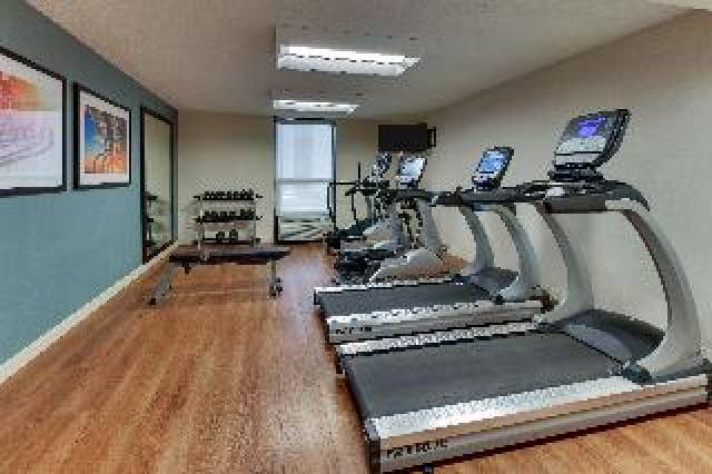 Desportos y Entretenimento