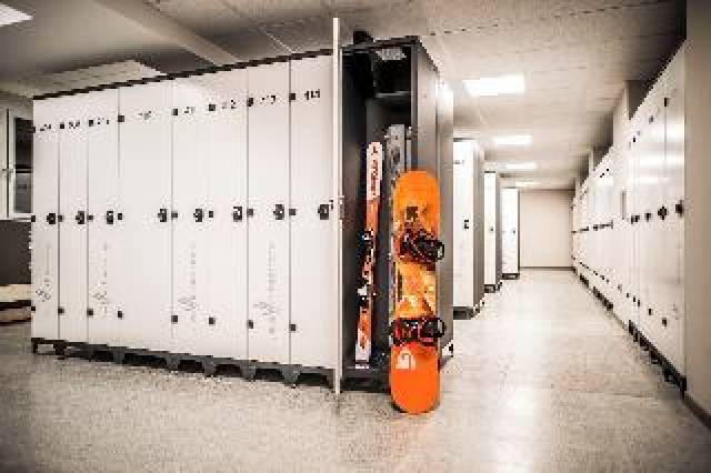 Desportos y Entretenimento