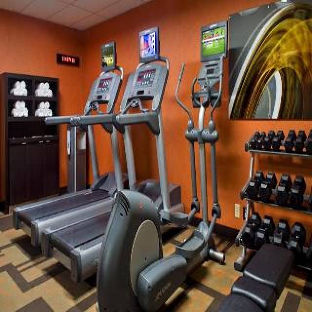 Desportos y Entretenimento