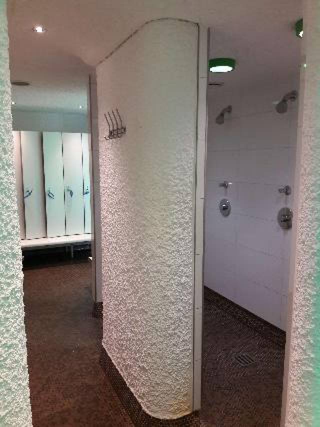 Desportos y Entretenimento