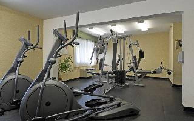 Desportos y Entretenimento