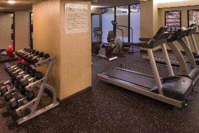 Desportos y Entretenimento