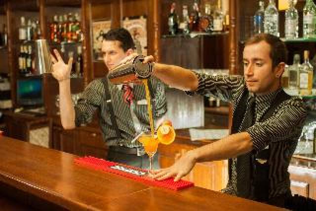 Bar
