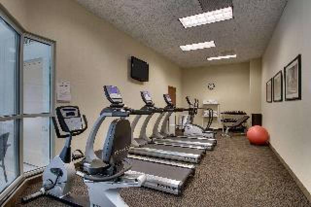 Desportos y Entretenimento