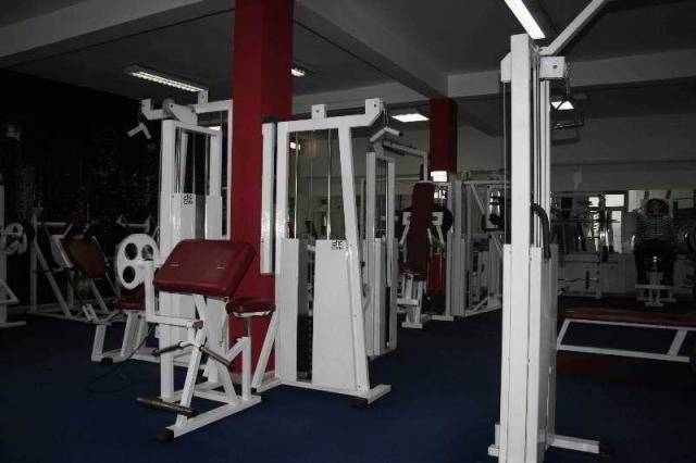 Desportos y Entretenimento
