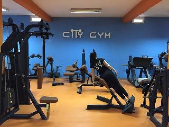 Desportos y Entretenimento