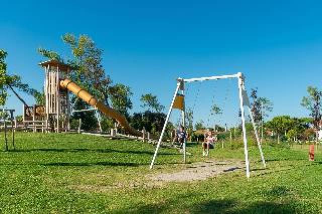 Desportos y Entretenimento